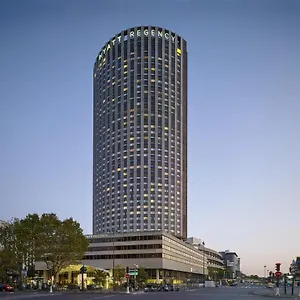 Hyatt Regency Etoile Szálloda